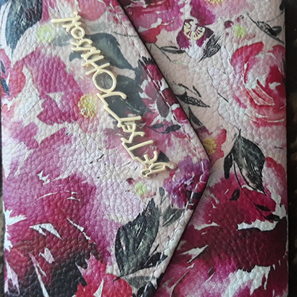 4x*Host Pick*Betsey Johnson adorable wallet - Picture 4 of 16